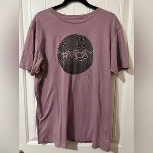 RVCA T-shirt size Medium